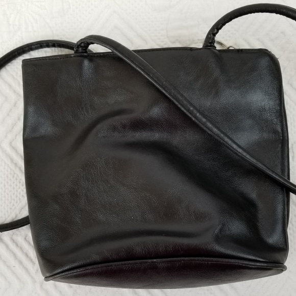 BUENO BLACK HANDBAG - Picture 1 of 12